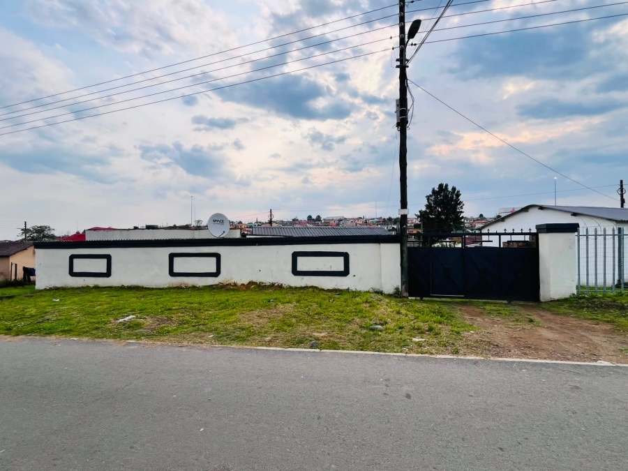 2 Bedroom Property for Sale in Mdantsane Eastern Cape